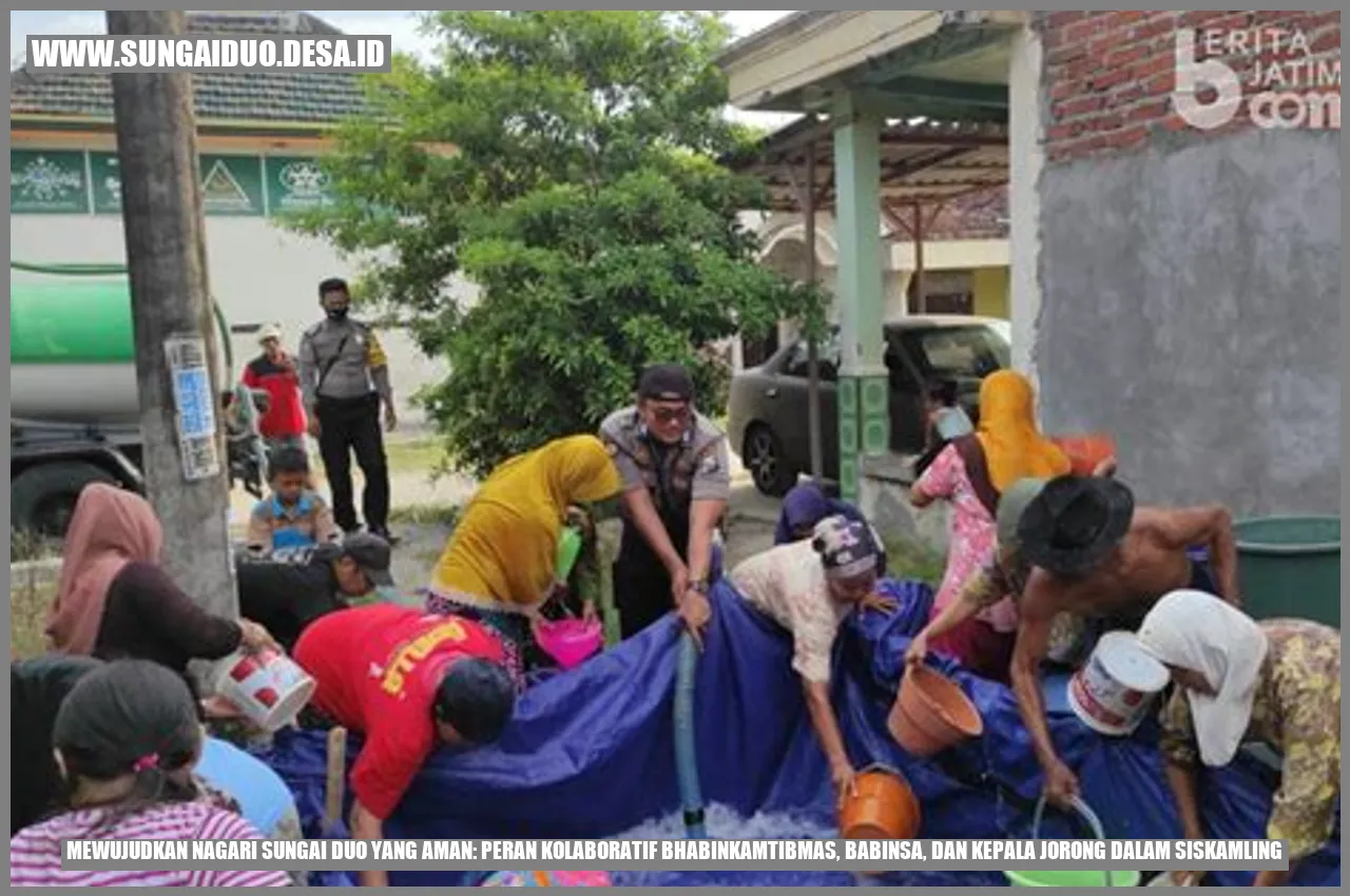 Mewujudkan Nagari Sungai Duo yang Aman: Peran Kolaboratif Bhabinkamtibmas, Babinsa, dan Kepala Jorong dalam Siskamling